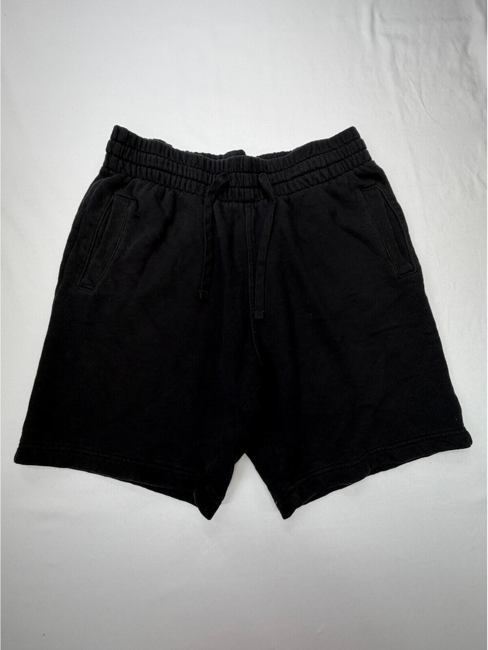 DIVIDED Men's Sweatshorts Elastic Waistband Drawstring Fleece Size Small Black